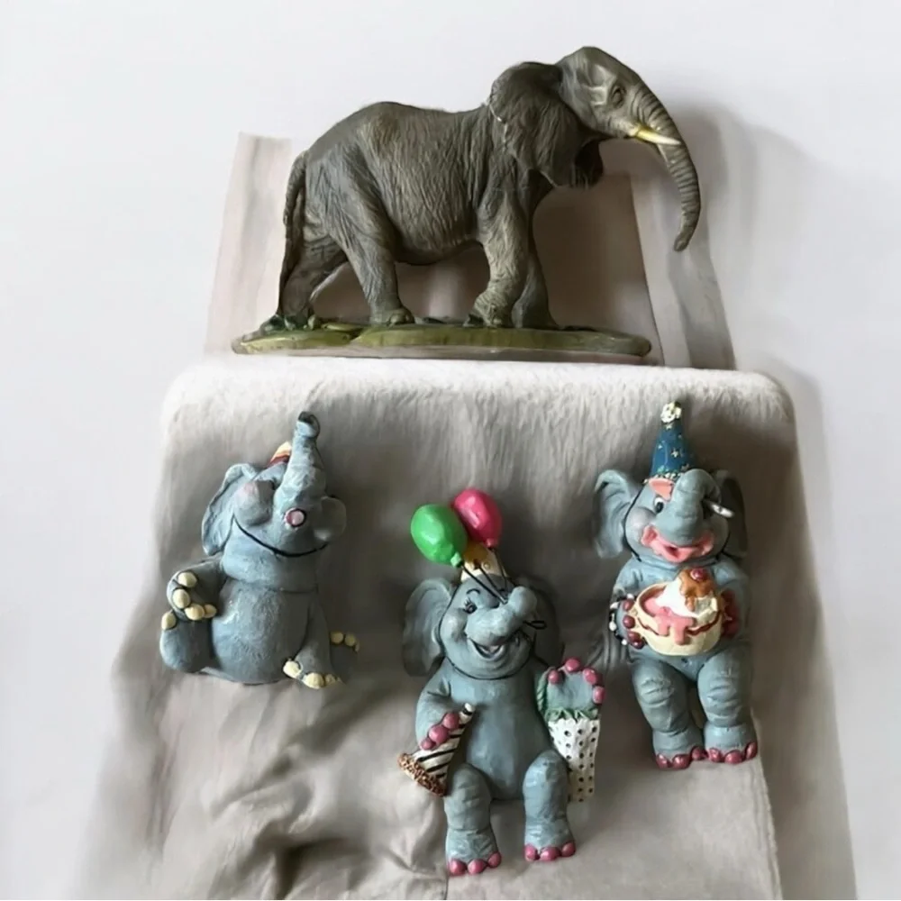 Elephant Resin Animal Decorative Figurines - Party Decor